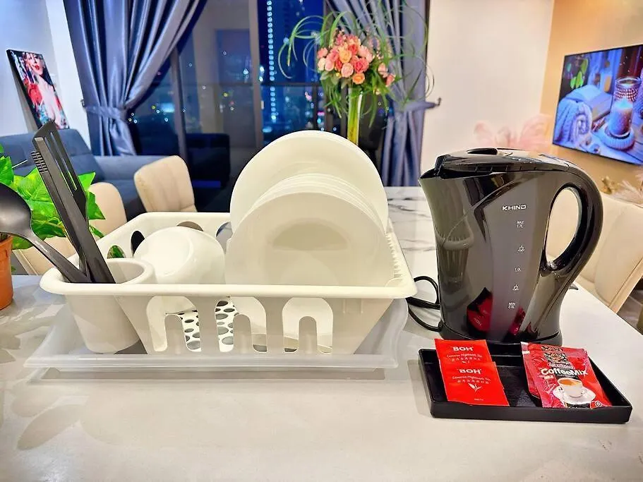 2R2B*1-6+1 Pax*Kl City*10Mins-Klcc Kuala Lumpur Lägenhet